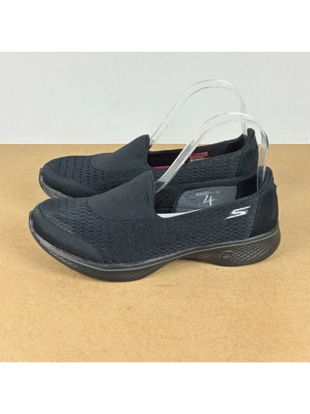 Skechers Go Walk 4 Pursuit Comfort Shoes Womens 8 Black Slip On Goga Max